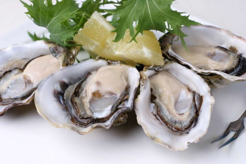 Eat Oysters Like a Pro